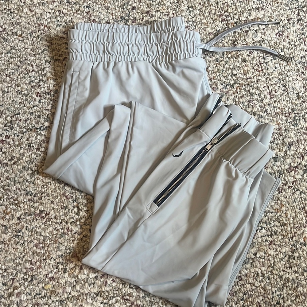 Zyia athletic joggers lightweight grey